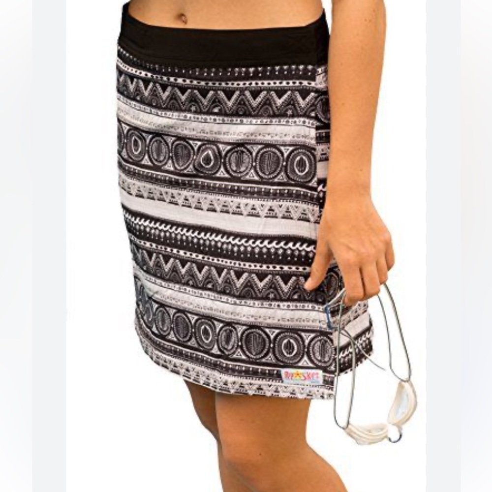 RipSkirt Hawaii Gray Black White Adjustable Wrap Skirt Cover Up Beach Sz XL